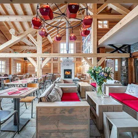 L'hélios Hotel 5*